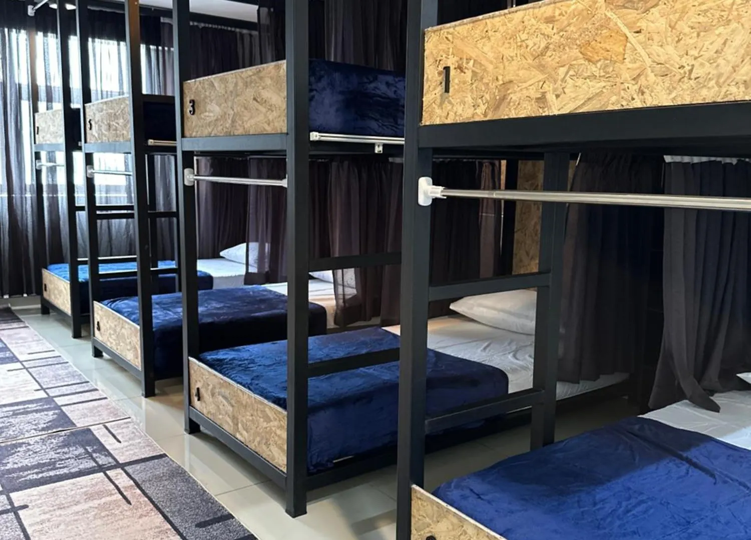 Mix Hostel Kl By Chillout Hostel Петалинг-Джая